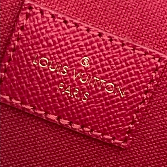 Authentic Louis Vuitton Pochette Felicie - Picture 7 of 9
